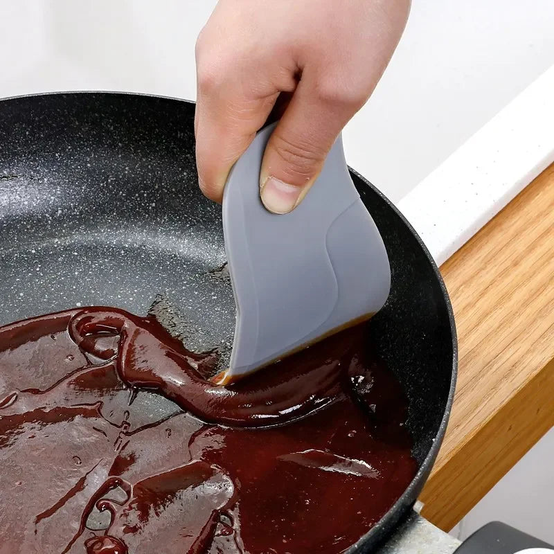 Multi-function Soft Blade Scraper Penguin Baking Scraper Oil Plate Stove Oil Stains Cleaning Tool Kitchen Accessory VIE LENTE